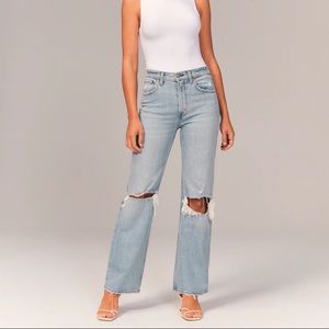 Abercrombie High Rise 90s Relaxed Jean